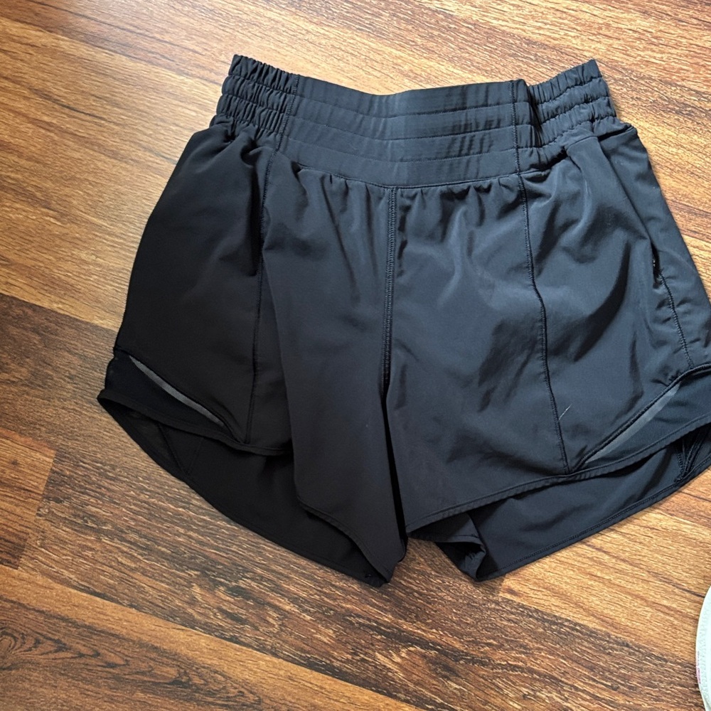 HR HOTTY HOT  Shorts